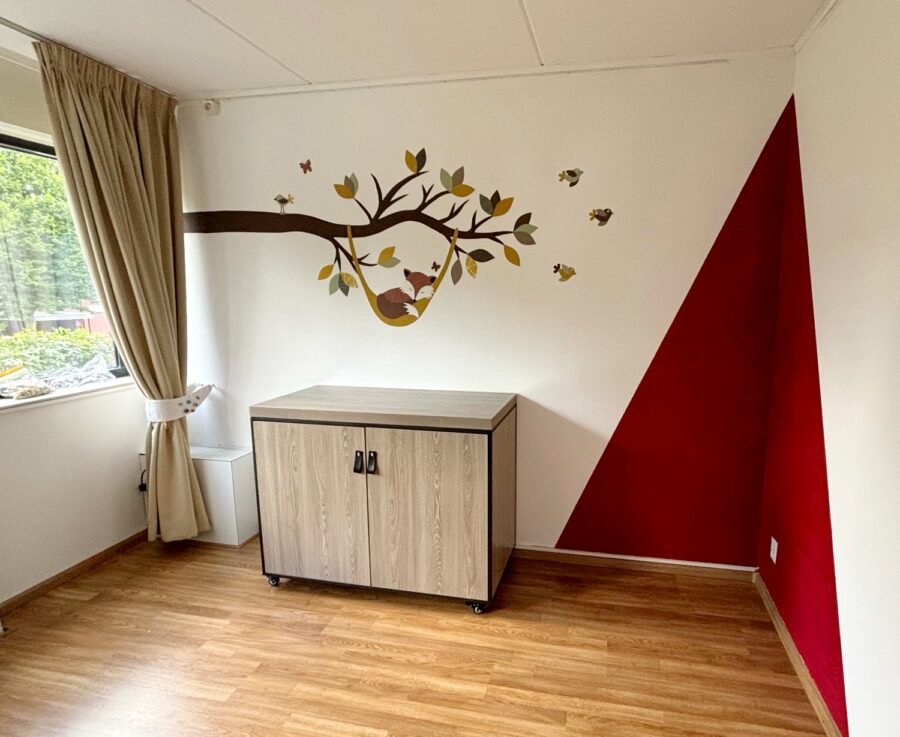 vos muurdecoratie babykamer